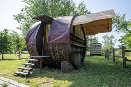 Image hebergement insolite CABANE FOUDRE