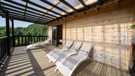 Image hebergement insolite CHALET LUXOR & SPA