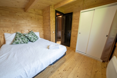 Image hebergement insolite CHALET LUXOR & SPA