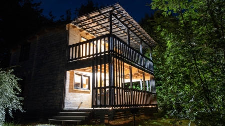 Image hebergement insolite CHALET LUXOR & SPA