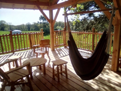 Image hebergement insolite CABANE EN TY