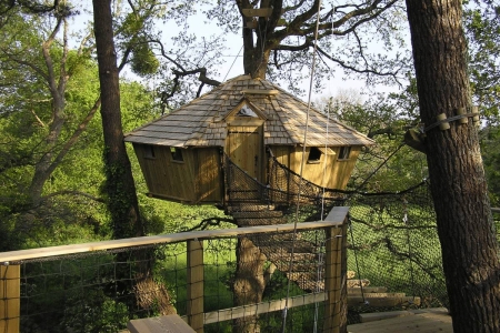 Image hebergement insolite CABANE PRADAN