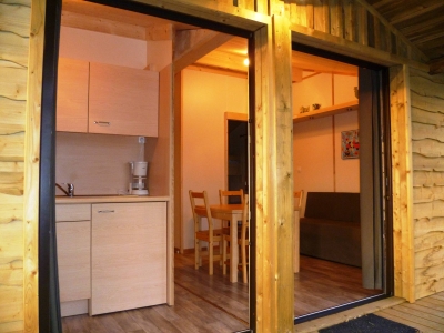 Image hebergement insolite CHALET BOIS