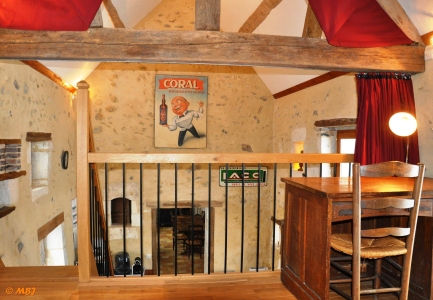 Image hebergement insolite MANOIR DU BOIS JOLY - GÎTE DU FOURNIL