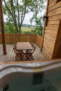 Image hebergement insolite LES CABANES JACQUOISES