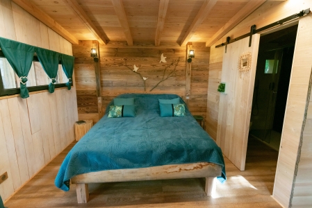 Image hebergement insolite LES CABANES JACQUOISES