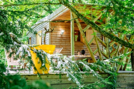 Image hebergement insolite OENOLODGE AVEC SPA