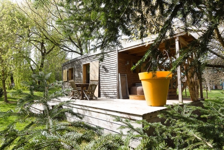 Image hebergement insolite OENOLODGE AVEC SPA