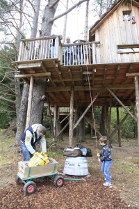 Image hebergement insolite CABANE COSY LA TOUR