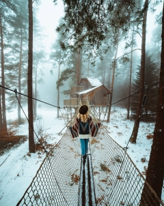 Image hebergement insolite CABANE COSY LA FUN