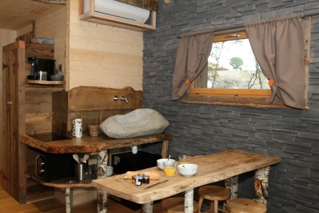 Image hebergement insolite LES CABANES JACQUOISES