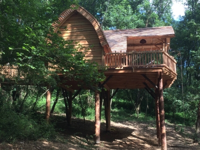 Image hebergement insolite LES CABANES JACQUOISES
