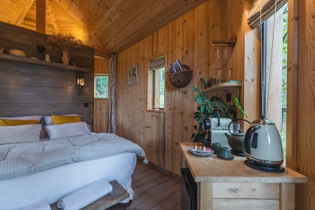 Image hebergement insolite CABANE ET ECOLODGES DE LA FERME FORTIA