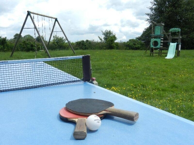 Image hebergement insolite LE GÎTE DES 3 VACHES : CHEMINEE, PISCINE ET JACUZZI
