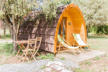 Image hebergement insolite CABANE POD INSOLITE DANS LES GORGES DE L ARDECHE