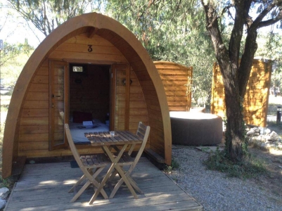 Image hebergement insolite CABANE POD INSOLITE DANS LES GORGES DE L ARDECHE