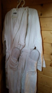 Image hebergement insolite ROULOTTE NUIT D'AMOUR ET SPA PRIVATIF