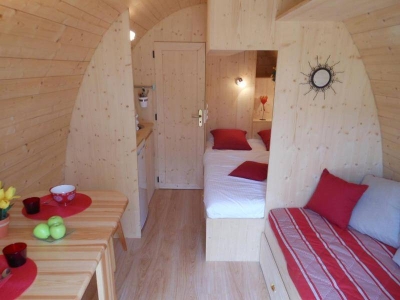 Image hebergement insolite CABANE FORESTIÈRE
