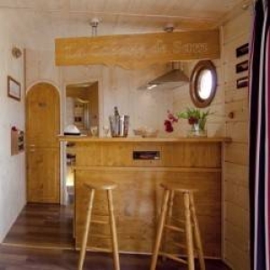 Image hebergement insolite CABANE DE SAM AVEC SPA PRIVATIF