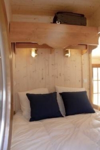 Image hebergement insolite CABANE DE SAM AVEC SPA PRIVATIF
